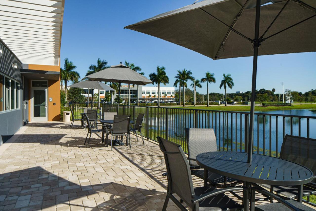 Fairfield By Marriott Inn & Suites Deerfield Beach Boca Raton Exterior foto